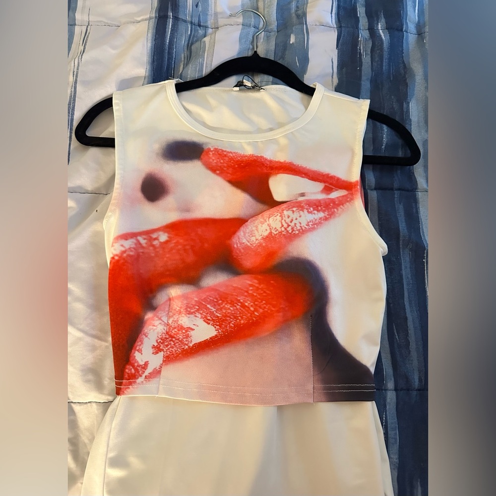 Fashion Nova NWT I Kissed A Girl Skirt Set Sleeveless White Lip Print Crop Top